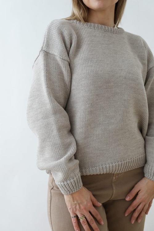 sweter z wełny merino