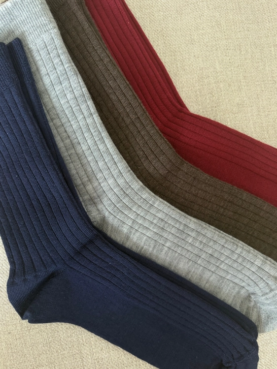 skarpetki z wełny merino