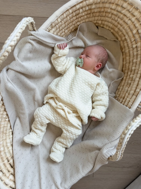 sweter merino